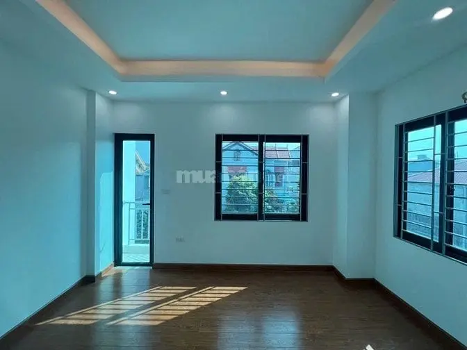 Bán Nhà Bắc Từ Liêm: 5 Tầng Mới Ting, Lô Góc, Có Thang Máy, Sổ Nở Hậu