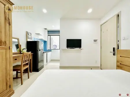 Cho Thuê Căn Studio Cửa Sổ Lớn Toà Có Thang Máy Full Nội Thất Ở Phú Nhuận Gần Cv Gia Định, Coopmart