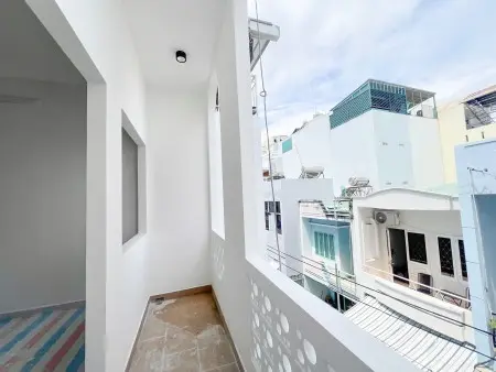 Khai Trương Phòng Mới, Quận Gò Vấp - Có Cửa Sổ Ban Công