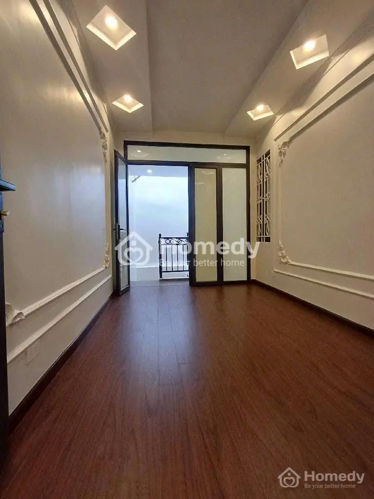 Phố Cát Linh Hơn 5 Tỷ - 26M2 - 3 Tầng 3 Ngủ- Trung Tâm Đống Đa - Mới Đẹp Ở Luôn - Ngõ To Đẹp