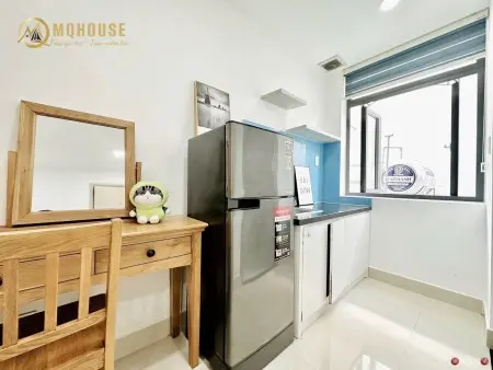 Cho Thuê Căn Studio Cửa Sổ Lớn Toà Có Thang Máy Full Nội Thất Ở Phú Nhuận Gần Cv Gia Định, Coopmart