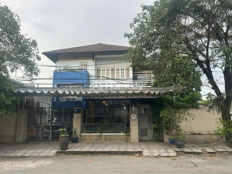Cần Tiền Bán Gấp Biệt Thự 400M2, Đường Rộng 20M, Gần Kdl Bến Xưa, Đh Văn Hiến