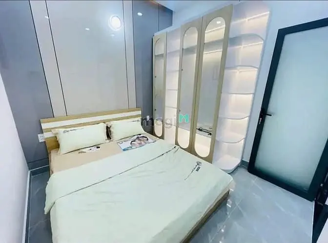 Nhà Huỳnh Văn Bánh Phú Nhuận - Giá 4 Tỷ 640 - Diện Tích: 5 X15M (75M²