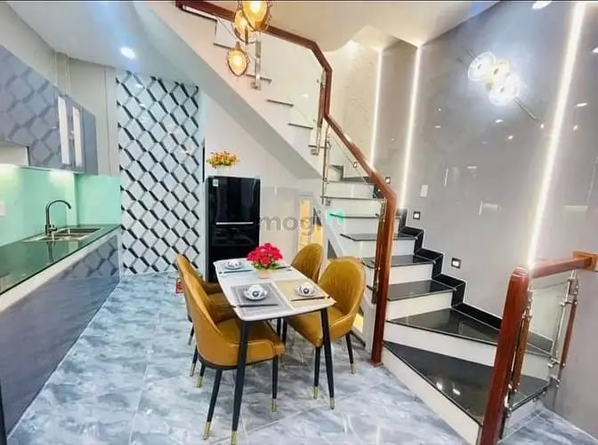 Nhà Huỳnh Văn Bánh Phú Nhuận - Giá 4 Tỷ 640 - Diện Tích: 5 X15M (75M²