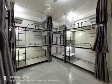 Hot Hot Quý Khách Hàng Ơi : Cho Thuê Ký Túc Xá Bình Dân, Tiện Nghi, Giá Rẻ - Chỉ Từ 650K/Tháng