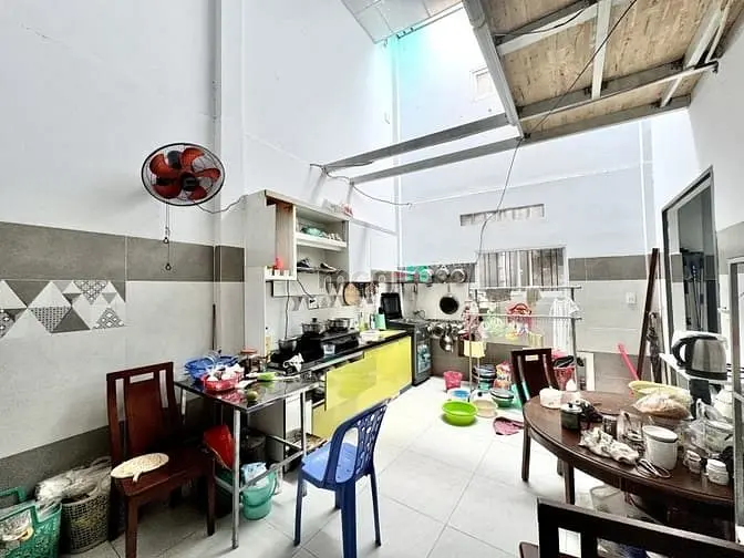 Bán Gấp Nhà Bạch Đằng 90M² - Hẻm Xe Hơi - 3 Phòng Ngủ - Nhỉnh 9 Xíu
