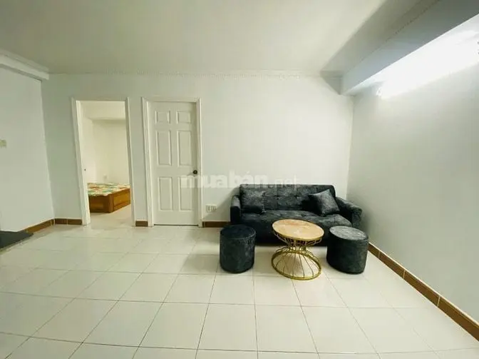 Bán Gấp Chung Cư Miếu Nổi 18 Tầng, 54M2(2Pn) Sổ Hồng