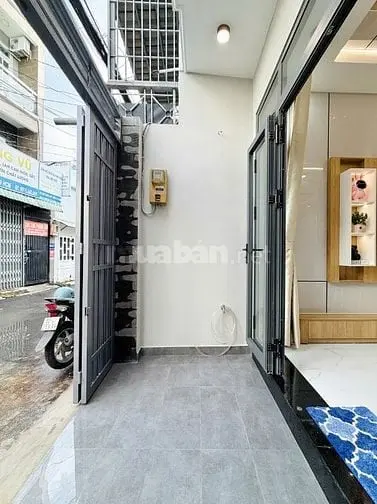 Chính Chủ Bán Nhà Đẹp Mới Xây 2 Lầu Huỳnh Văn Nghệ Hẻm Xe Tải Thông