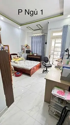 Bán Nhà Đường Nguyễn Chí Thanh P16 ,Q11 Đúc Thật 4 Tầng