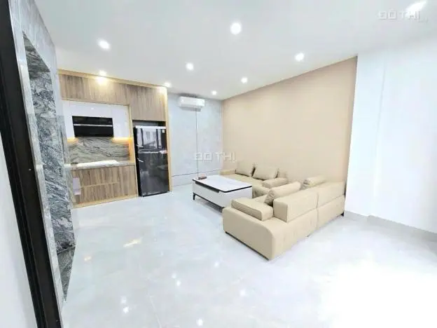Bán Nhà Hồng Tiến Bồ Đề, Thang Máy Long Lanh, Tặng Nội Thất Chất, 25M Ra Phố, Giá Mềm Như Bún