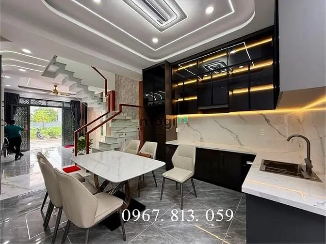 Nhà Đường Hà Huy Giáp, Dt:4X13M, Trệt, 2Lầu, 3Pn, 4Vs, Sân Thượng,