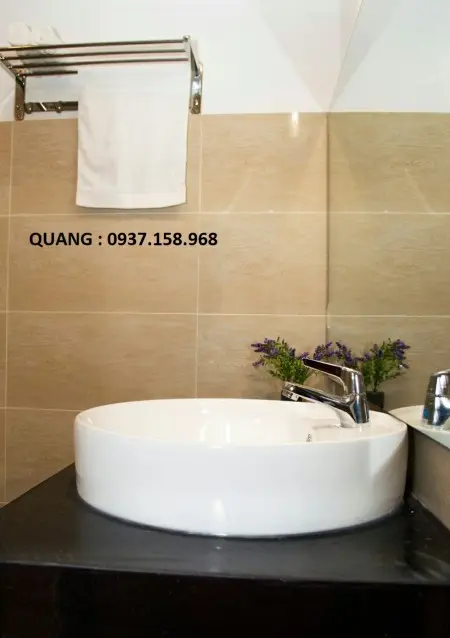 Chính Chủ Cho Thuê Nhà 4X18 Full Nội Thất Cao Cấp, Hẻm Xe Hơi, Khu Yên Tĩnh, Đường Phạm Hùng
