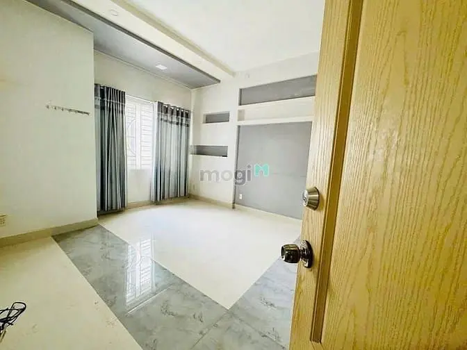 Cho Thuê Biệt Thự Ngang 8M Trung Tâm Biên Hoà