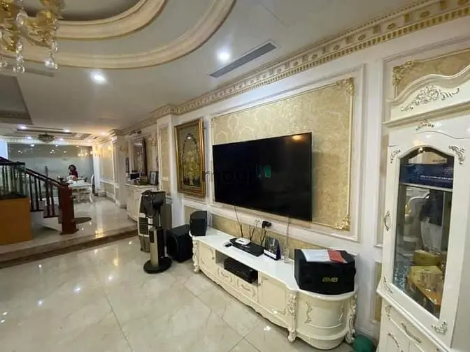 Bán Nhà Phạm Văn Đồng, Lô Góc, 55M2 × 5T, Mt 5M, 11.5 Tỷ