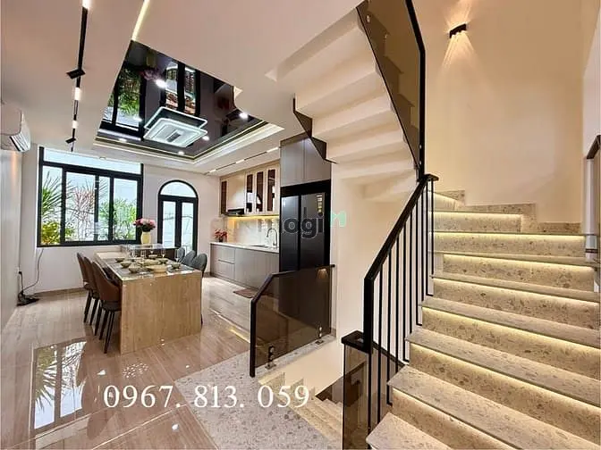 Nhà Đường Vườn Lài, Apđ, Dt:4X13M, Lửng, 3Lầu, 4Pn, 5Vs, Sân Thượng