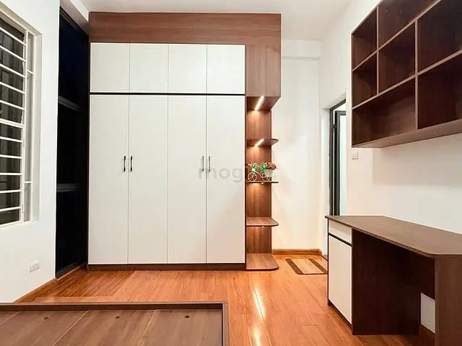 Bán Nhà Riweng Ngõ 9 Võ Trí Công, Diện Tích 30M2 X 5 Tầng, Mới Xây,