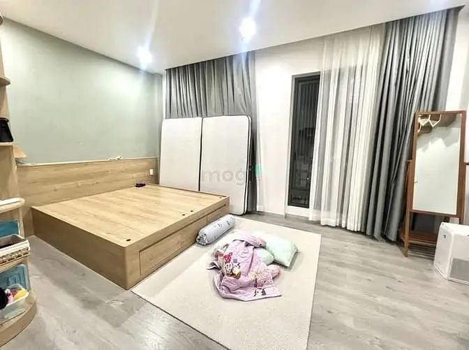 Ngã Tư Hàng Xanh, Nhà Mới Đẹp 4 Tầng 5Pn 50M2(5 X 10), Giá 3 Ty 245