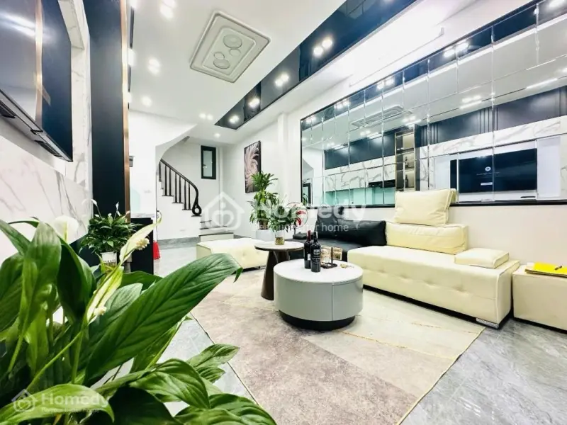 📍Bán Nhà Cầu Giấy - Gần Hồ Tây - Nhà Đẹp Dân Xây - 5 Tầng 35M2 - Tầm Tiền Siêu Hiếm - Sổ Đẹp Nét