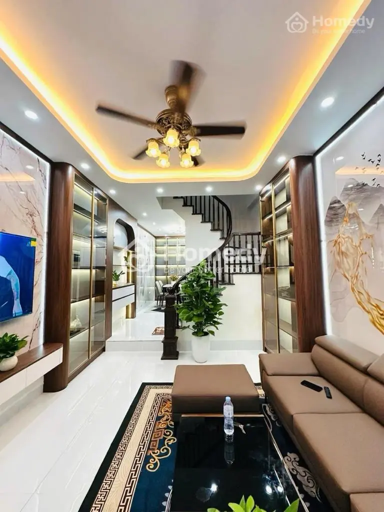 🔥 Bán Nhà Dân Xây - Nam Từ Liêm - Nhà Đẹp - Vị Trí Đâc Địa - 5 Bước Chân Ra Phố - Tặng Nội Thất