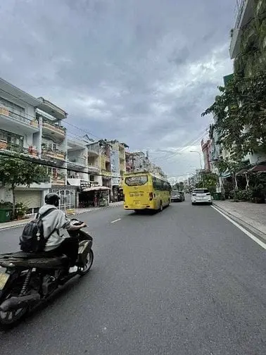 Nhà 110M - Xây 4 Tầng - Mặt Tiền Đường 26 - Cách Me Tro 100M ( 20 Tỷ )