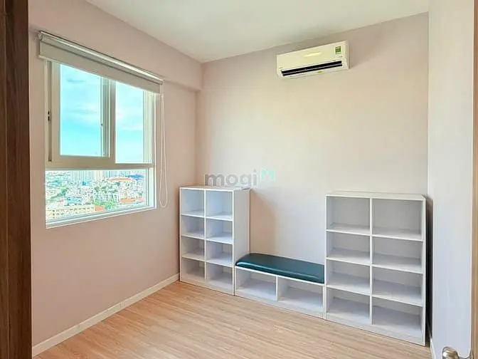 Căn 56M2 (2Pn1Wc) Imperial Place Full Nội Thất, Sổ Hồng Sẵn