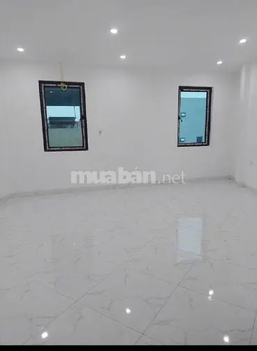 Bán Nhà Cạnh Tt Hành Chính Huyện Hoài Đức - Vị Trí Siêu Đẹp - Yên Tĩnh