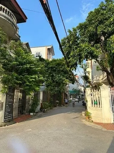 Cần Bán Gấp Nhà 3 Tầng Ngõ Rộng 47M2 Đức Giang Ling Biên Giá 6Ty7