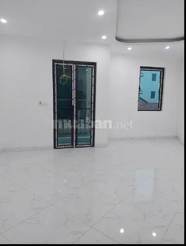 Bán Nhà Cạnh Tt Hành Chính Huyện Hoài Đức - Vị Trí Siêu Đẹp - Yên Tĩnh