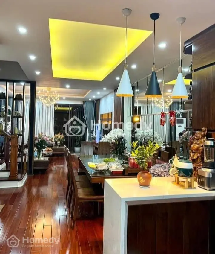 Biệt Thự Mễ Trì 131.5M2- 4 Tầng, Vỉa Hè, Ôtô Tránh, Ở Vip, Giá 36.6 Tỷ