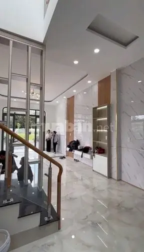 🏡 Nhà Phố Xây Sẵn – Bàn Giao Nội Thất Hoàn Thiện- Giá Chỉ 2Ty5