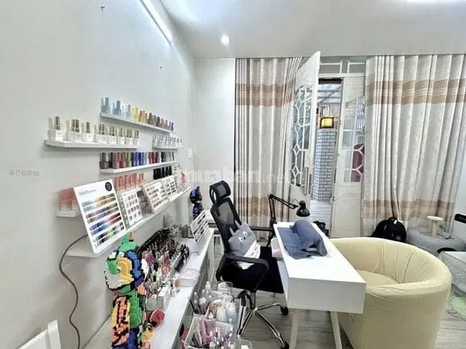 Bán Nhà Trung Tâm Phú Nhuận Đường Huỳnh Văn Bánh 51.7M2/4 Tỷ 590 - Hxh