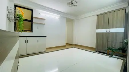 Cho Thuê Căn Hộ Cửa Sổ Thoáng , Ngay Lê Văn Sỹ - Cạnh Hoàng Sa Trường Sa