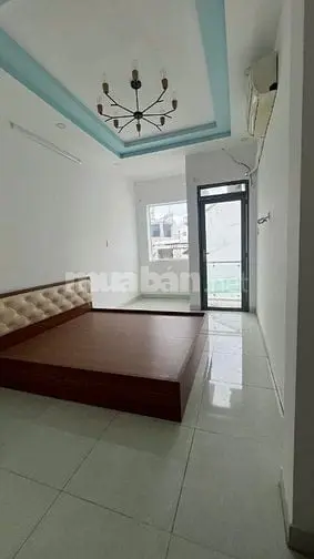 Bán Nhà Đúc Thật 5 Tầng Lầu Đường Nguyễn Tri Phương P4Q10