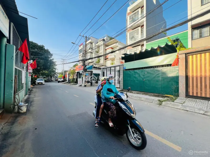 Bán Gấp Nhà 1 Trệt 3 Lầu Mặt Tiền Đường 11, Trường Thọ-Ngay Vành Đai 2- Bus Điện Metro Trước Nhà!!