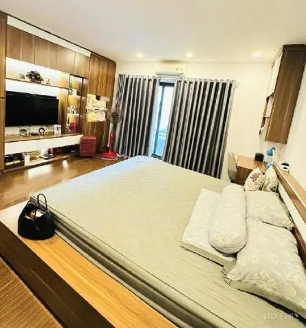 Bán Nhà Thạch Bàn Long Biên, Ô Tô Vào Nhà, Mặt Tiền Khủng, Tặng Nội Thất Chất, Chỉ 8.X Tỷ