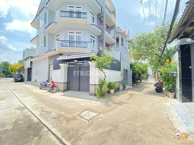 Bán Căn Nhà Đẹp Ngay Đường Số 30, Phường Linh Đông. Dtsd 230M2, Shr
