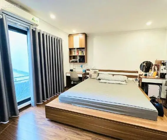 Bán Nhà Thạch Bàn Long Biên, Ô Tô Vào Nhà, Mặt Tiền Khủng, Tặng Nội Thất Chất, Chỉ 8.X Tỷ