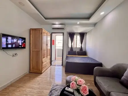 Căn Hộ Studio Thoáng Mát Ngay Chợ Bàn Cờ