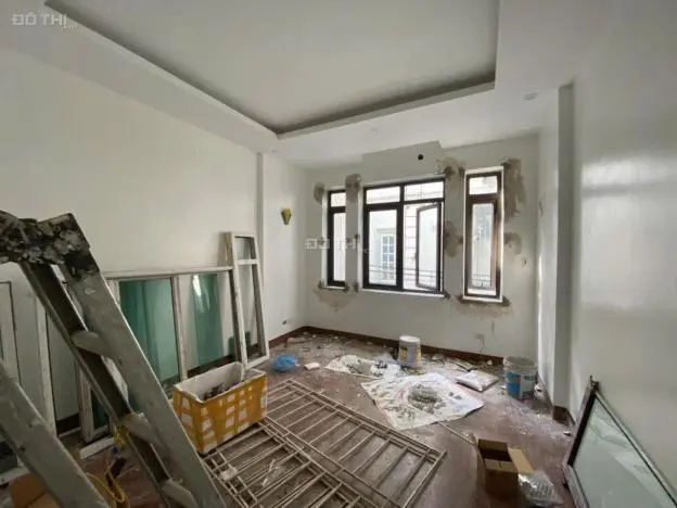 Bán Nhà Mới Xây Cầu Giấy Phù Hợp Với 2 Vợ Chồng Và 2Con Nhỏ