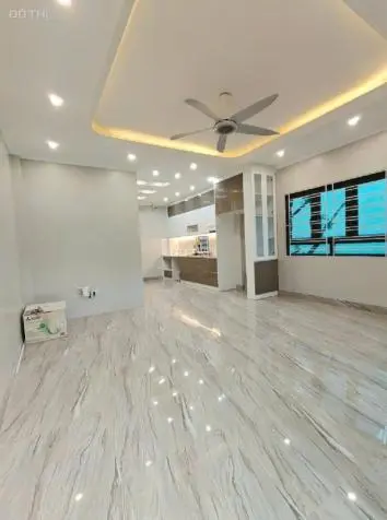 Bán Nhà Tđc Thạch Bàn, Lô Góc Phân Lô, Ga Ra Ô Tô, Thang Máy Long Lanh, Gần Hồ, Giá Mềm