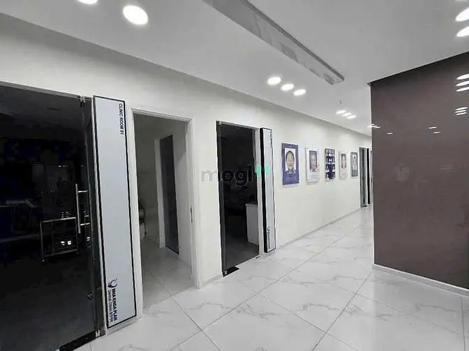 Siêu Phẩm Kinh Doanh - Mặt Tiền Võ Văn Tần, Quận 3 - Diện Tích Khủng