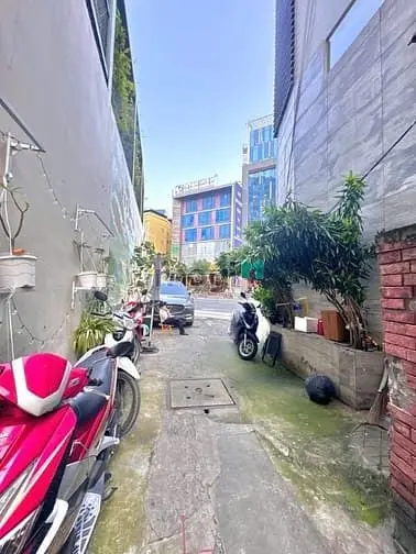 Chính Chủ Cần Bán Nhà Đường Hồng Bàng – Phạm Nguyễn Tuân Q.6 :