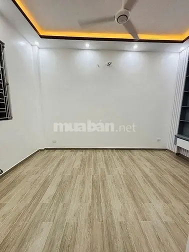 Nhà 4 Tầng Độc Lập, Đường 8M Ô Tô Qua Lại Gần Metro, Bến Xe Thượng Lý