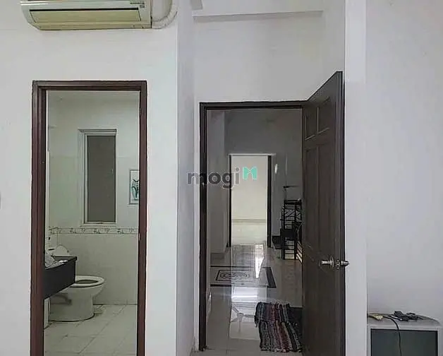 Cho Thuê Nhà 5X20 3 Lầu 18Tr Đường Trịnh Quang Nghị, Phường 7, Quận 8