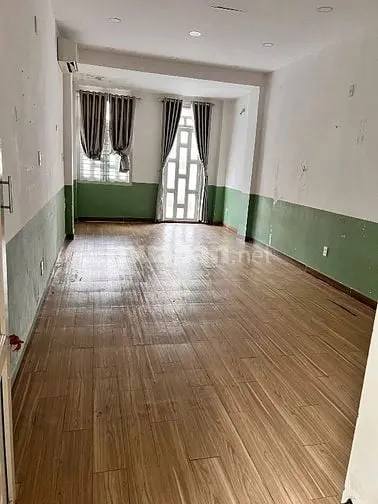 Cho Thuê Nhà Hẻm 8M Phổ Quang, P.2, Q. Tb. Dt 4X25M. Trệt Lầu Giá 20Tr