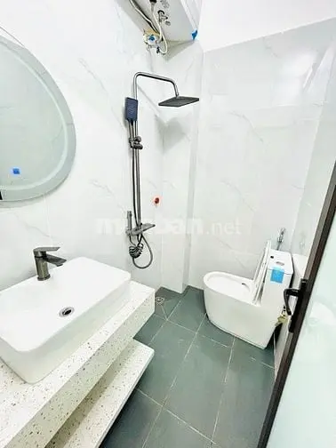 Vĩnh Hưng - Ô Tô Đỗ Cổng - Sân Rộng Đá Cầu - Ngõ Thông