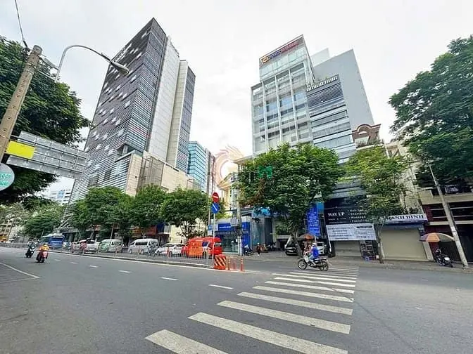 36 Tỷ! Bán Mặt Tiền Đường Nguyễn Cư Trinh, Quận 1 - 4.4X16M - 7 Tầng