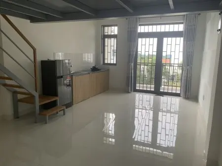 Phòng Cho Thuê Quận 9, Gần Đại Học Fpt,Đh Hutech, Cnc Samsung,Vòng Xoay Liên Phường (Ban Công Riêng)