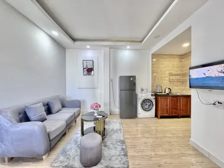 Căn Hộ Studio Thoáng Mát Ngay Chợ Bàn Cờ