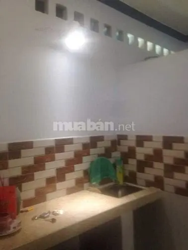 Cho Thuê Nhà Một Trệt Một Lầu Đường Võ Văn Kiệt Phường Cô Giang Quận 1